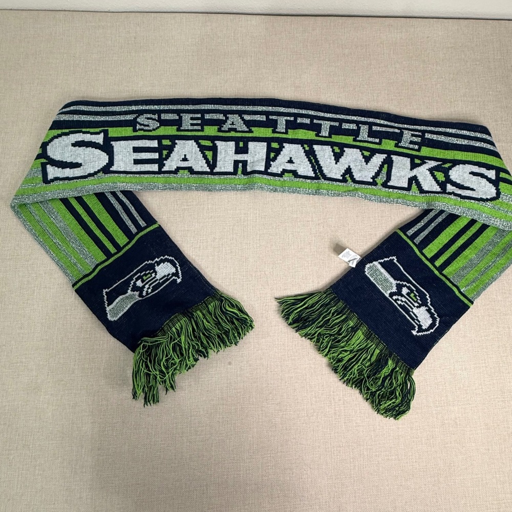 Seattle‎ Seahawks Forever Collectibles Knit Scarf NFL Fan Gear
